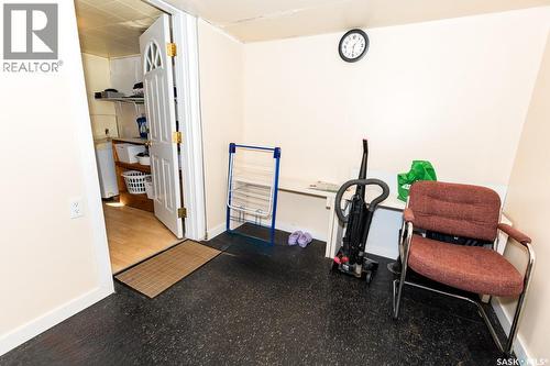 626 Manitoba Avenue, Kerrobert, SK - Indoor