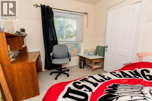 626 Manitoba Avenue, Kerrobert, SK - Indoor Photo Showing Bedroom