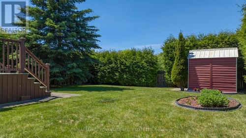 15 Antonio Way, Perth, ON - Indoor Photo Showing Garage