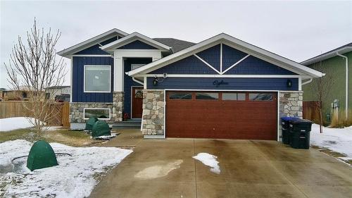 18 Derlago Drive  Brandon, MB R7B 4J6