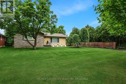 UNIT #1 (MAIN) - 18 WAKIL DRIVE St. Catharines (Glendale/Glenridge), ON L2T 3H8