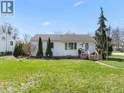 80 STOWE STREET Woodslee, ON N0R 1V0