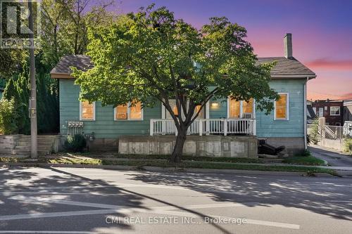 219 DALHOUSIE STREET  Brantford, ON N3S 3T8