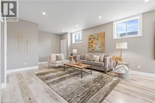 9677 Tenth Sideroad, Erin, ON - Indoor