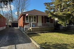 2 - 61 MACKAY AVENUE London South (South E), ON N6J 2V4