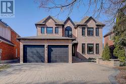 4 CASSON PLACE  Markham, ON L3R 0G2