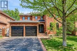 2192 GRAND RAVINE DRIVE Oakville, ON L6H 6B2