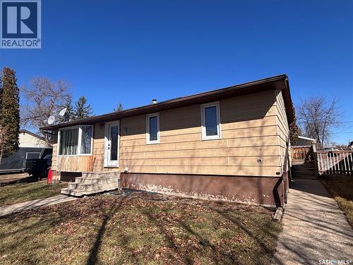 619 2Nd Avenue N, Alsask, SK - Outdoor With Deck Patio Veranda