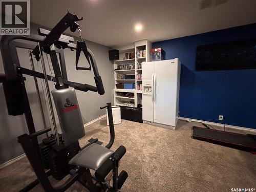 619 2Nd Avenue N, Alsask, SK - Indoor Photo Showing Gym Room
