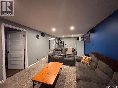 619 2Nd Avenue N, Alsask, SK - Indoor