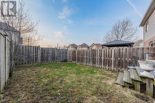 102 Edwards Street, Guelph (Grange Road), ON - Outdoor