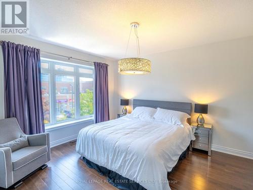 2083 Grange Drive, Mississauga, ON - Indoor Photo Showing Bedroom