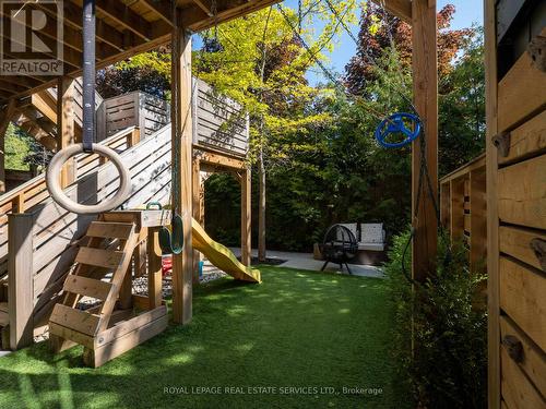 2083 Grange Drive, Mississauga, ON - Outdoor