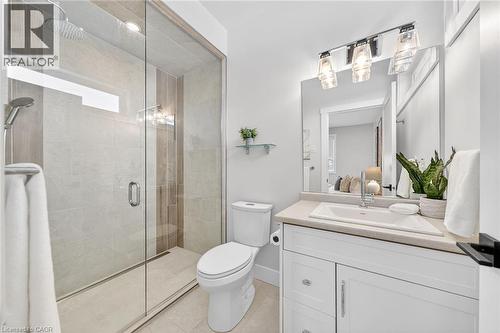 24 Craddock Boulevard Unit# 23, Jarvis, ON - Indoor Photo Showing Bathroom