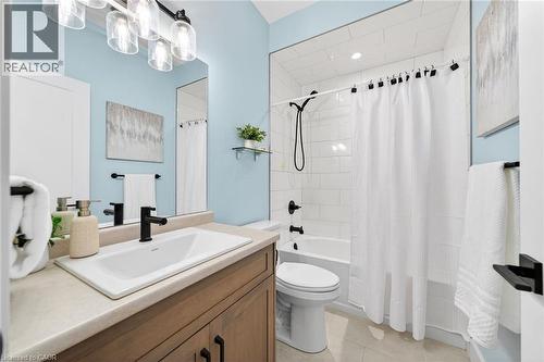 24 Craddock Boulevard Unit# 23, Jarvis, ON - Indoor Photo Showing Bathroom