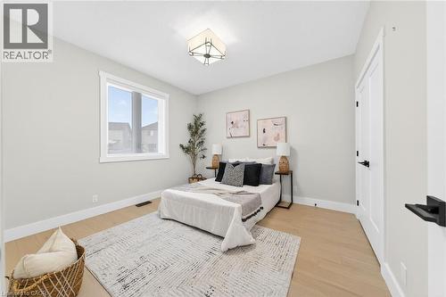 24 Craddock Boulevard Unit# 23, Jarvis, ON - Indoor Photo Showing Bedroom