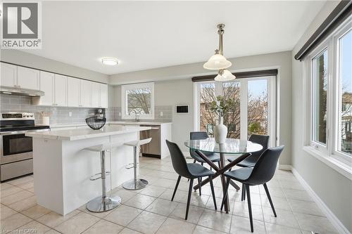 5137 Dryden Avenue, Burlington, ON - Indoor Photo Showing Other Room