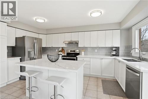 5137 Dryden Avenue, Burlington, ON - Indoor Photo Showing Kitchen With Stainless Steel Kitchen With Double Sink With Upgraded Kitchen