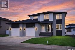 1737 Hayes LANE  Moose Jaw, SK S6J 0B6