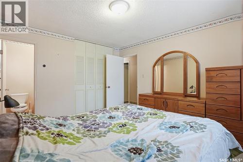 73 Champlin Crescent, Saskatoon, SK - Indoor Photo Showing Bedroom