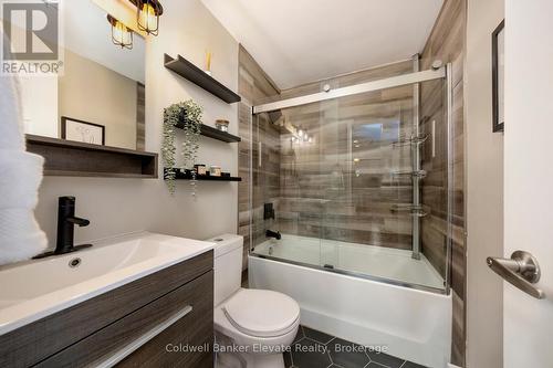402 - 49 Park Avenue, Halton Hills, ON - Indoor Photo Showing Bathroom