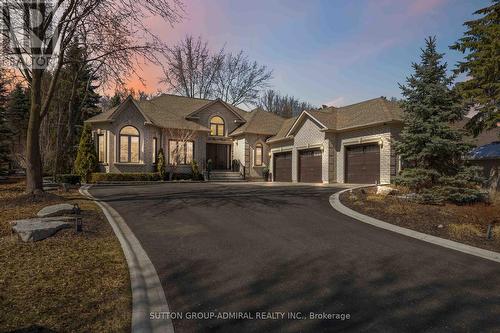 71 GLACIER COURT  Vaughan, ON L6A 2V3