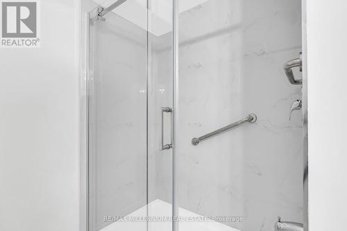 20 Kesteven Crescent, Brampton, ON - Indoor Photo Showing Bathroom