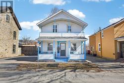 45 MAIN STREET Gananoque, ON K7G 2L8