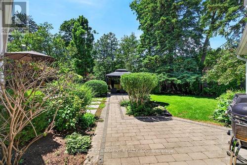 2119 Paisley Avenue, Burlington, ON - Outdoor