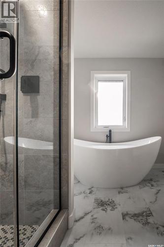 3748 Gee Crescent, Regina, SK - Indoor Photo Showing Bathroom