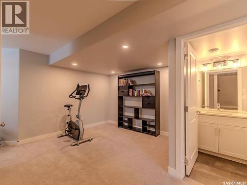 114 Germain Court, Saskatoon, SK - Indoor Photo Showing Gym Room