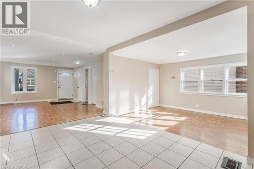 20 East 27Th Street, Hamilton, ON - Indoor Photo Showing Other Room