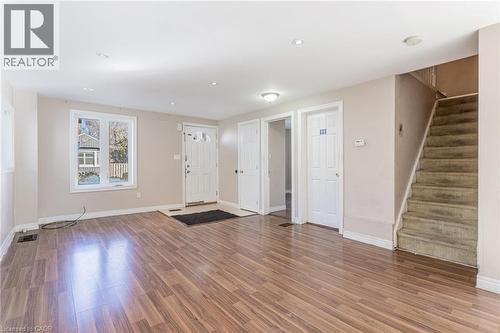 20 East 27Th Street, Hamilton, ON - Indoor Photo Showing Other Room