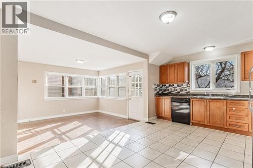 20 East 27Th Street, Hamilton, ON - Indoor