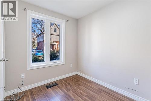 20 East 27Th Street, Hamilton, ON - Indoor Photo Showing Other Room