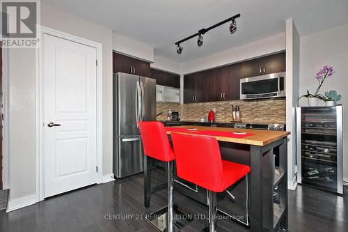 406 - 80 Western Battery Road, Toronto, ON - Indoor Photo Showing Kitchen