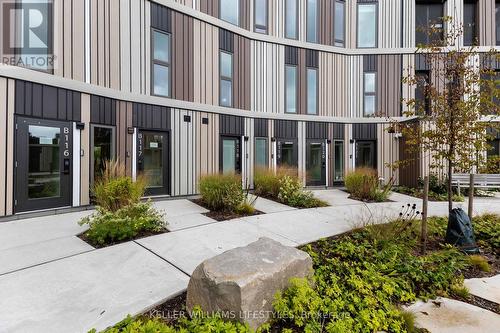 B117 - 2082 Lumen Drive, London South (South A), ON - Outdoor With Facade