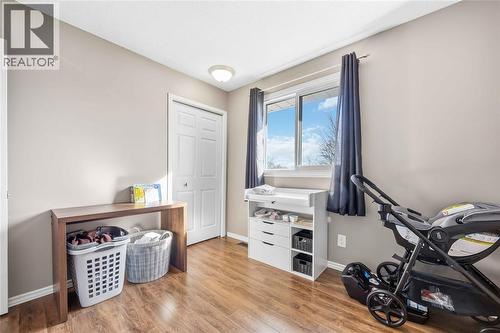 342 Willow Crescent, St Clair, ON - Indoor