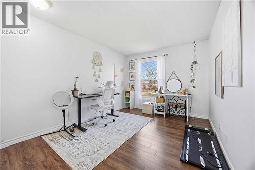 342 Willow Crescent, St Clair, ON - Indoor Photo Showing Office