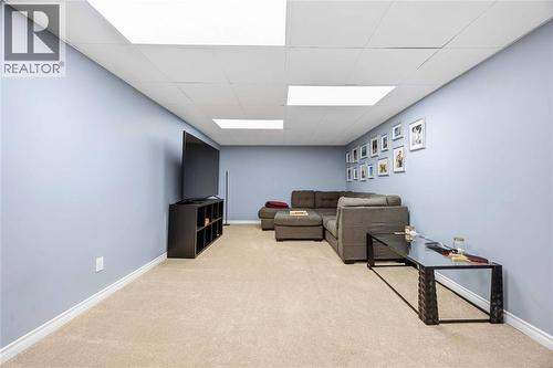 342 Willow Crescent, St Clair, ON - Indoor