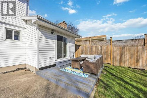 342 Willow Crescent, St Clair, ON - Outdoor With Deck Patio Veranda