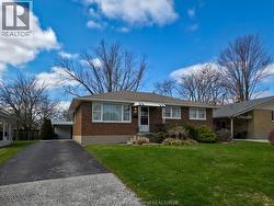 64 COVERDALE STREET North Chatham, ON N7L 2T9