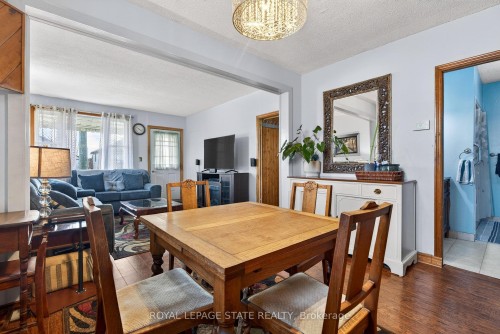 663 Tate Avenue, Hamilton, ON - Indoor Photo Showing Dining Room