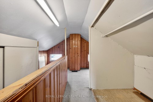 663 Tate Avenue, Hamilton, ON - Indoor Photo Showing Other Room