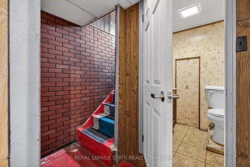 663 Tate Avenue, Hamilton, ON - Indoor