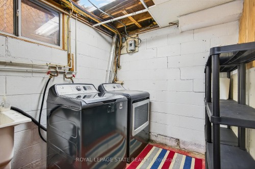 663 Tate Avenue, Hamilton, ON - Indoor Photo Showing Laundry Room