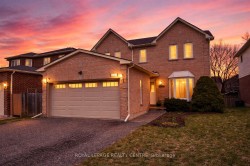 3026 Dalehurst Drive  Mississauga, ON L5N 6M8