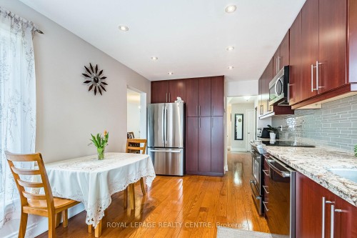 3026 Dalehurst Drive, Mississauga, ON - Indoor