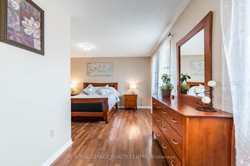 3026 Dalehurst Drive, Mississauga, ON - Indoor Photo Showing Bedroom