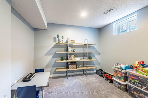 3026 Dalehurst Drive, Mississauga, ON - Indoor Photo Showing Other Room